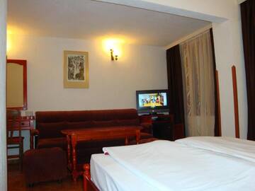 Фото номера Номер-студио с террасой Отель Family Hotel Diana г. Lyaskovo 6