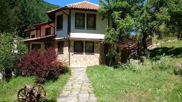Фотографии Дома для отпуска Villa Persenk г. Lyaskovo (Болгария) №5 Фото Дома для отпуска Villa Persenk г. Lyaskovo 5